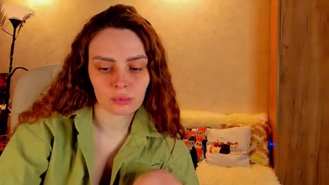 Snapshot of gloria_wood chatting on 03.05.25 Gloria Wood online show from 03.05.25