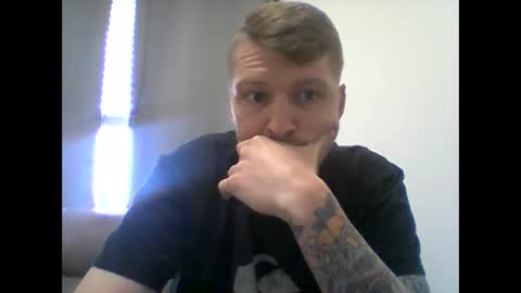 Snapshot of gmonay1331 chatting on 03.10.25 gmonay1331 online show from 03.10.25