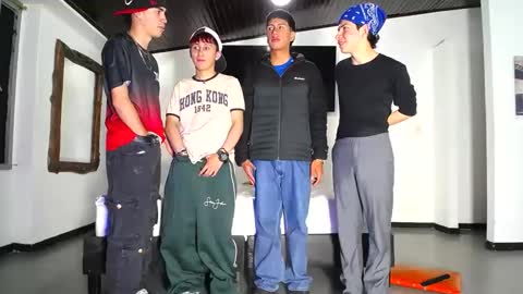 THOMAS AND DAMIAND online show from 10.09.25