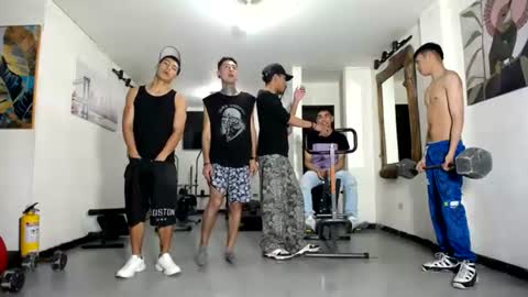 Snapshot of gnecos chatting on 07.22.26 THOMAS AND DAMIAND online show from 07.22.26