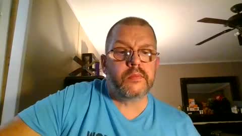 IDKIDCIDGAF online show from 09.10.25