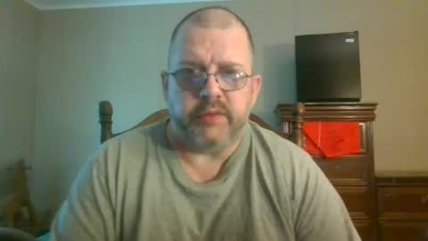 Snapshot of gobey33 chatting on 06.12.26 IDKIDCIDGAF online show from 06.12.26
