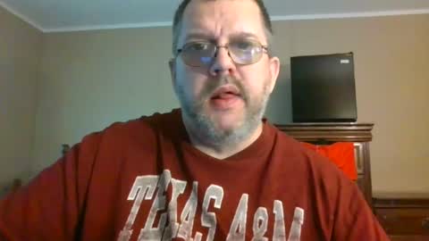 Snapshot of gobey33 chatting on 07.14.26 IDKIDCIDGAF online show from 07.14.26