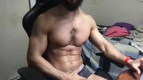 Snapshot of god_hunkules chatting on 01.03.25 god hunkules online show from 01.03.25