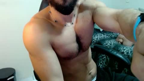 Snapshot of god_hunkules chatting on 01.18.26 god hunkules online show from 01.18.26