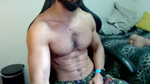 Snapshot of god_hunkules chatting on 02.02.26 god hunkules online show from 02.02.26