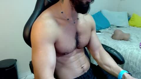 Snapshot of god_hunkules chatting on 02.15.26 god hunkules online show from 02.15.26