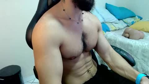 Snapshot of god_hunkules chatting on 02.17.26 god hunkules online show from 02.17.26