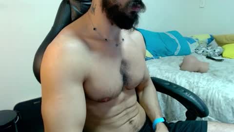 Snapshot of god_hunkules chatting on 02.28.26 god hunkules online show from 02.28.26