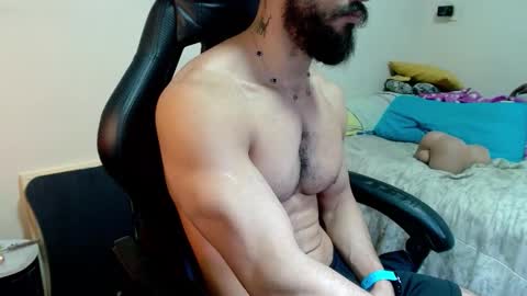 Snapshot of god_hunkules chatting on 03.13.26 god hunkules online show from 03.13.26