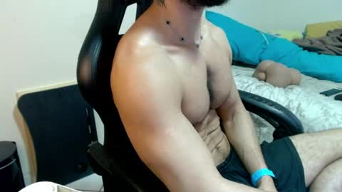 Snapshot of god_hunkules chatting on 03.19.26 god hunkules online show from 03.19.26