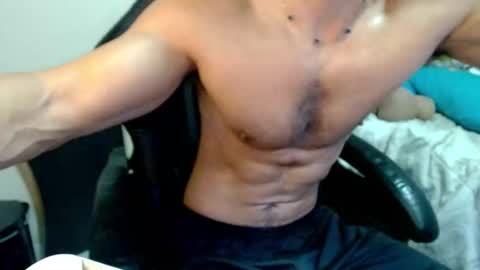 Snapshot of god_hunkules chatting on 03.21.26 god hunkules online show from 03.21.26