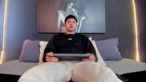 steven online show from 12.12.24