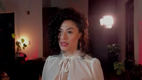 Elena online show from 03.22.26