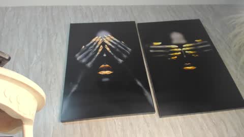 Snapshot of goddes_valery chatting on 01.20.25 Valery online show from 01.20.25