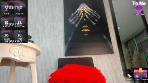 Snapshot of goddes_valery chatting on 09.21.25 Valery online show from 09.21.25