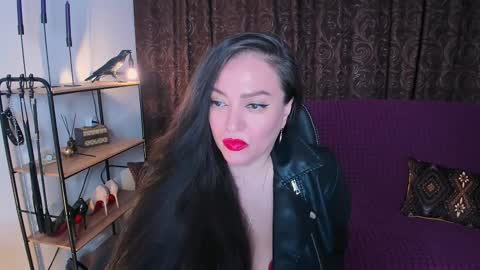 Snapshot of goddess__anna chatting on 02.13.25 GoddeSS ANNA online show from 02.13.25