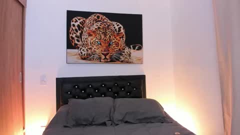 goddess_eli77 online show from 11.15.25