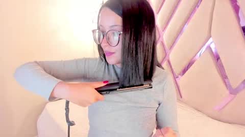 Snapshot of goddess_martina chatting on 05.05.26 M A R T I N A online show from 05.05.26