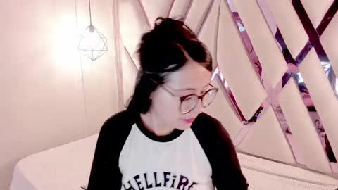 Snapshot of goddess_martina chatting on 05.19.26 M A R T I N A online show from 05.19.26