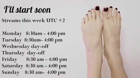 Snapshot of goddess_verdgyvi chatting on 12.01.25 Verdgy online show from 12.01.25