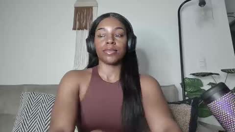 Miss Raven Black online show from 02.11.26