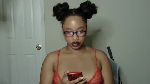 Snapshot of goddessdaisysky chatting on 09.20.25 Goddess Daisy Sky online show from 09.20.25