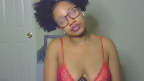 Goddess Daisy Sky online show from 10.19.25
