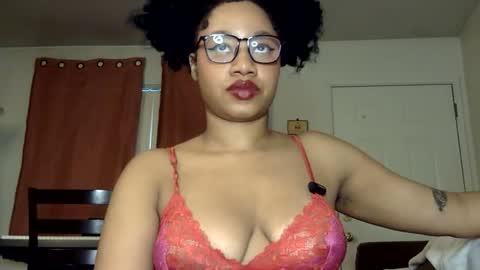 Snapshot of goddessdaisysky chatting on 11.28.25 Goddess Daisy Sky online show from 11.28.25