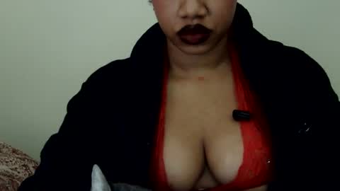 Snapshot of goddessdaisysky chatting on 12.21.25 Goddess Daisy Sky online show from 12.21.25