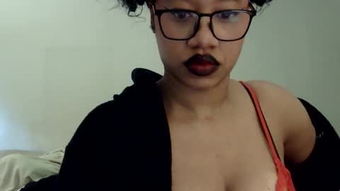 Snapshot of goddessdaisysky chatting on 01.05.26 Goddess Daisy Sky online show from 01.05.26