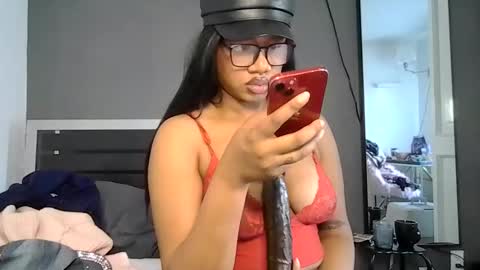 Snapshot of goddessdaisysky chatting on 02.22.26 Goddess Daisy Sky online show from 02.22.26