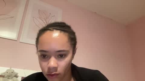 Snapshot of goddesselxo chatting on 05.07.26 Goddess L online show from 05.07.26
