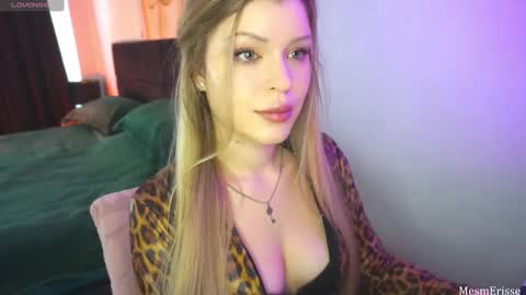 MesmErisse online show from 01.12.25