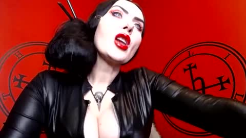 Snapshot of goddessmidnight chatting on 09.20.25 GODDESS MIDNIGHT online show from 09.20.25