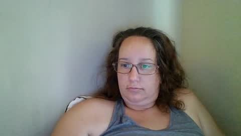 Snapshot of goddessmilfcrysyal chatting on 07.10.26 Crystal online show from 07.10.26