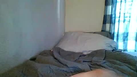 Snapshot of goddessmilfcrysyal chatting on 07.11.26 Crystal online show from 07.11.26