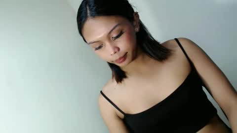 Snapshot of goddessofdesire_ chatting on 04.30.26 MISS LOVELY online show from 04.30.26