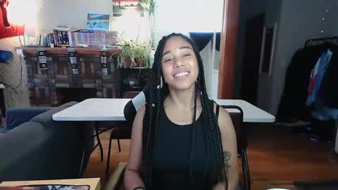 Snapshot of goddesstinaruiz chatting on 01.06.25 Goddess Tina 3 online show from 01.06.25