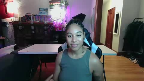 Snapshot of goddesstinaruiz chatting on 01.23.25 Goddess Tina 3 online show from 01.23.25