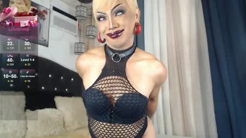 Snapshot of goddessxbeatrice chatting on 07.10.26 call me BEA online show from 07.10.26
