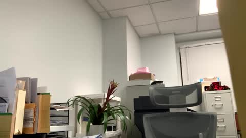 Snapshot of goddessxxrosexx chatting on 01.04.25 GoddessxxRosexx online show from 01.04.25