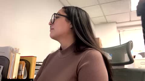 Snapshot of goddessxxrosexx chatting on 01.30.25 GoddessxxRosexx online show from 01.30.25