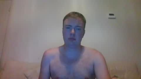 Snapshot of gogo12104 chatting on 11.12.25 jme online show from 11.12.25