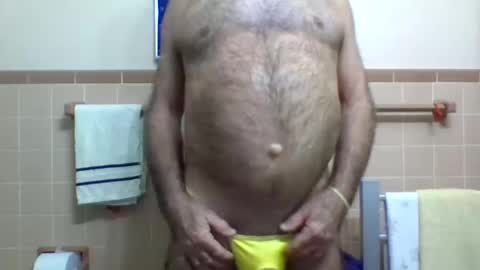 Snapshot of gojo885 chatting on 10.10.25 gojo885 online show from 10.10.25