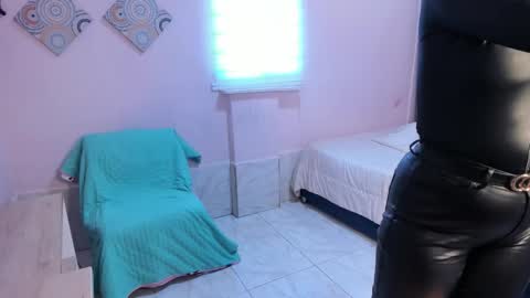 Mary online show from 11.11.25