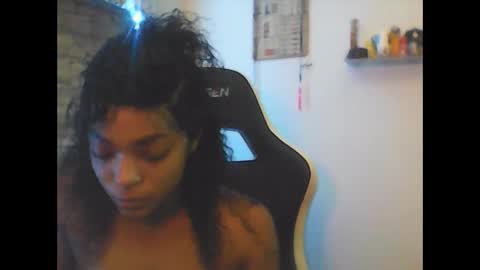 Snapshot of goldamethyst98 chatting on 09.15.25 Amethyst online show from 09.15.25