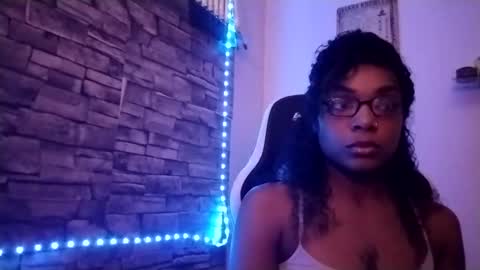 Snapshot of goldamethyst98 chatting on 09.16.25 Amethyst online show from 09.16.25