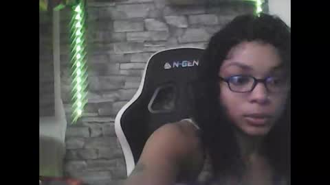 Snapshot of goldamethyst98 chatting on 10.13.25 Amethyst online show from 10.13.25