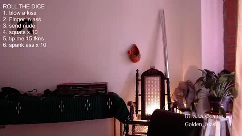 Snapshot of golden_alaska chatting on 12.10.24 Alaska online show from 12.10.24